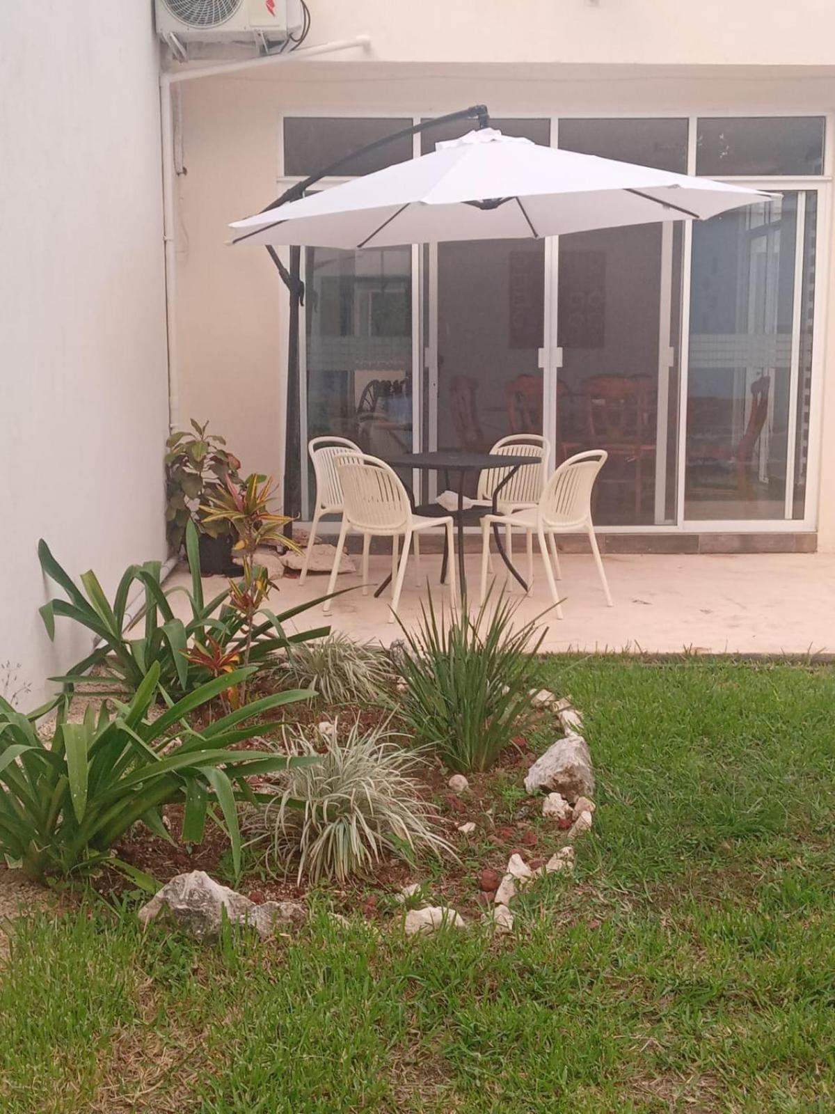 Villas Carlota Cancun Bagian luar foto